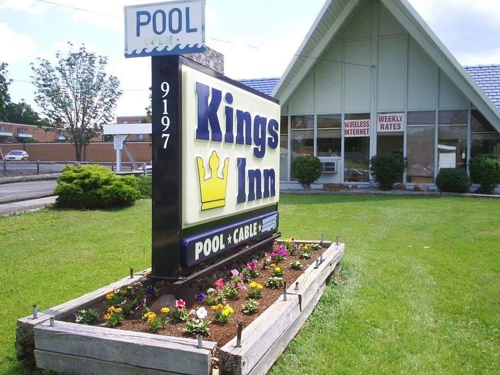 Kings Inn Cleveland Strongsville Eksteriør billede