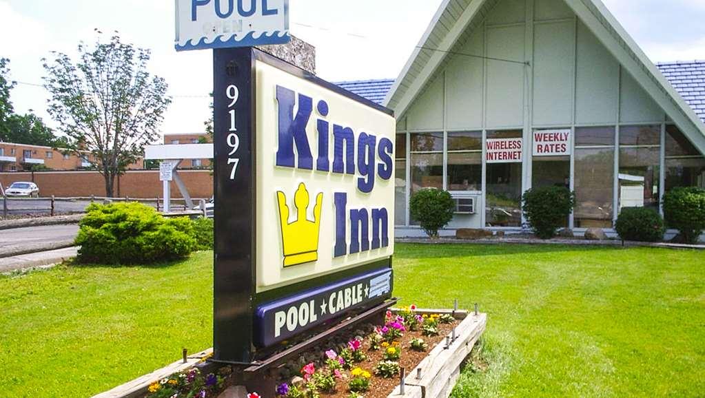 Kings Inn Cleveland Strongsville Eksteriør billede